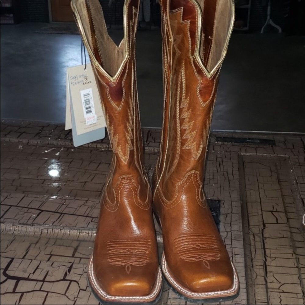 Women's Ariat boots